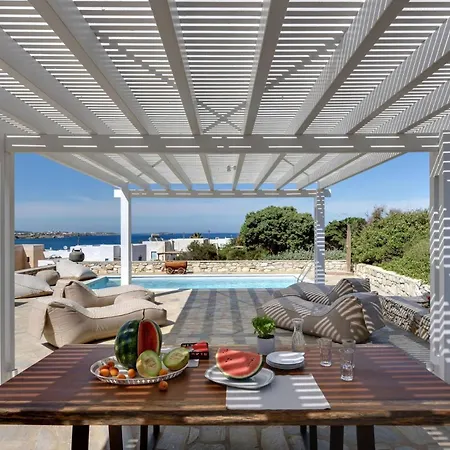 Executive Paros 4 Bedrooms Almyrikia Sunset Stunning Sea View *