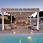 Vila Executive Paros 4 Bedrooms Almyrikia Sunset Stunning Sea View Isterni (Paros)