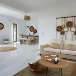 Vila Executive Paros 4 Bedrooms Almyrikia Sunset Stunning Sea View *