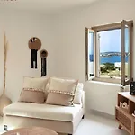Executive Paros 4 Bedrooms Almyrikia Sunset Stunning Sea View Isterni (Paros)